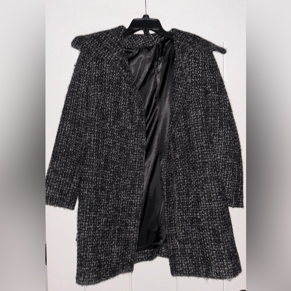 Vintage‎ Jones New York Petite 4P Black & White Mid-Length Tweed Overcoat